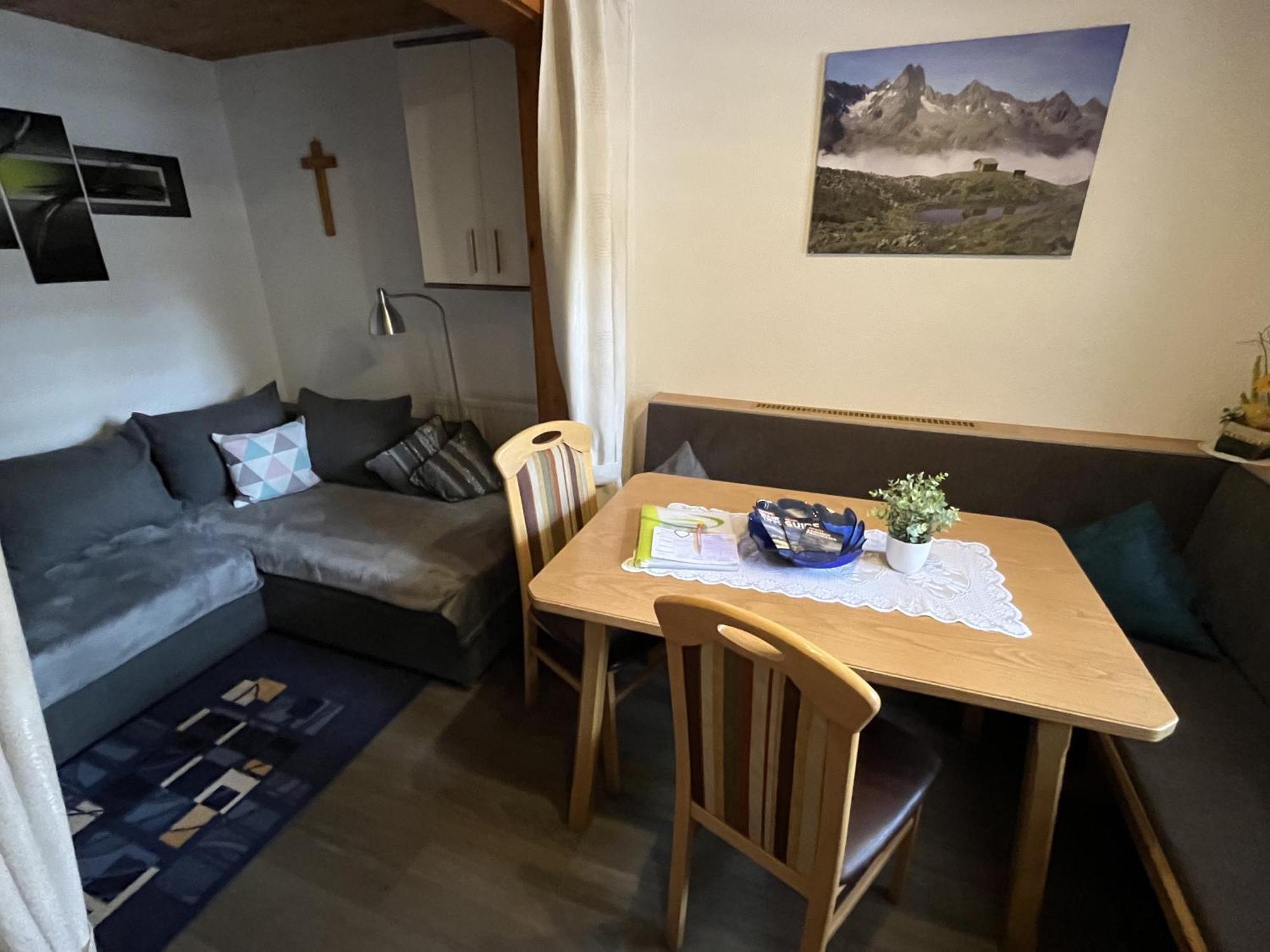 Apartment Familie Thomas Und Angelika Melmer Sankt Leonhard im Pitztal Esterno foto