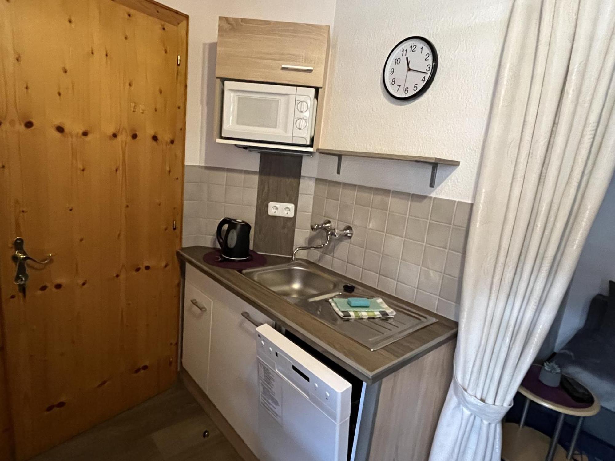 Apartment Familie Thomas Und Angelika Melmer Sankt Leonhard im Pitztal Esterno foto